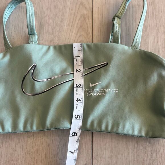 Nike women’s sports bra size S - Picture 3 of 5